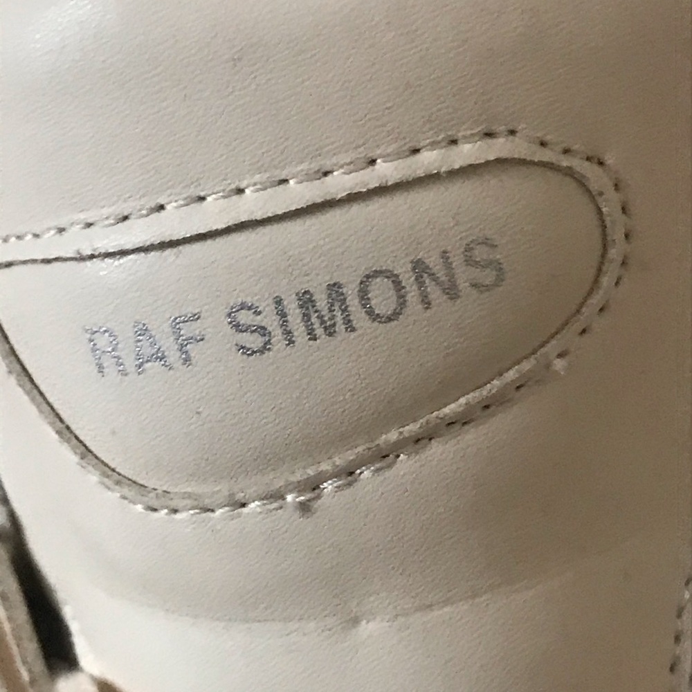 Shoes - Picture 7 of 7